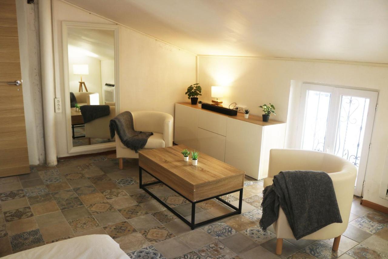 Maison avec salle cinéma, 3 lits, 100m du théâtre Orange  Esterno foto
