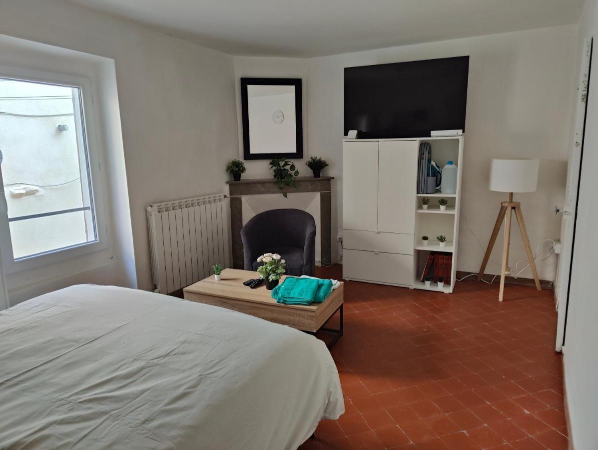 Maison avec salle cinéma, 3 lits, 100m du théâtre Orange  Esterno foto